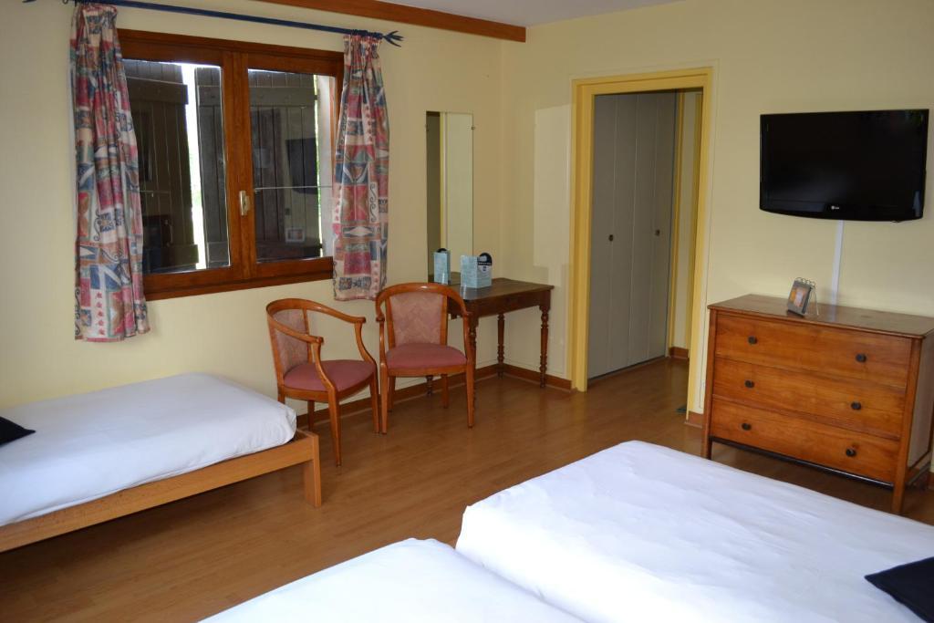 Hotel Restaurant Davat Brison-Saint-Innocent Habitación foto