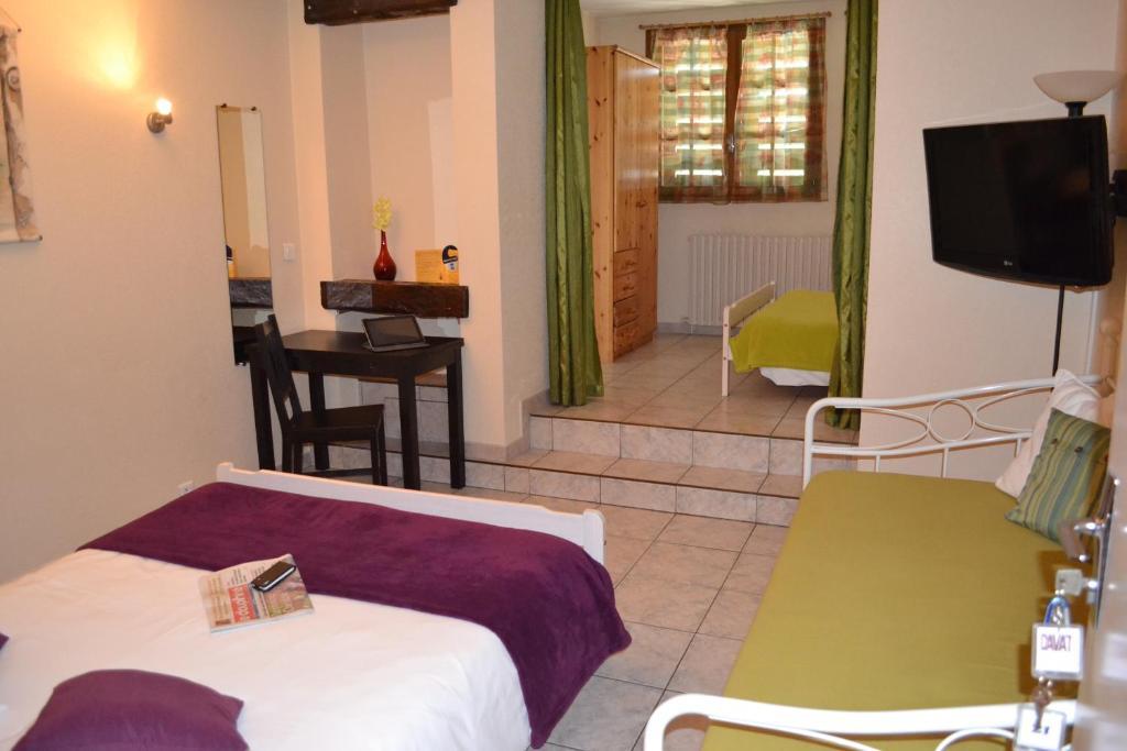 Hotel Restaurant Davat Brison-Saint-Innocent Habitación foto